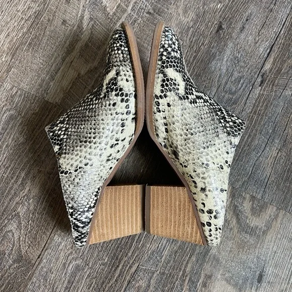 Blondo Norwich snakeskin heeled clogs - Picture 6 of 12